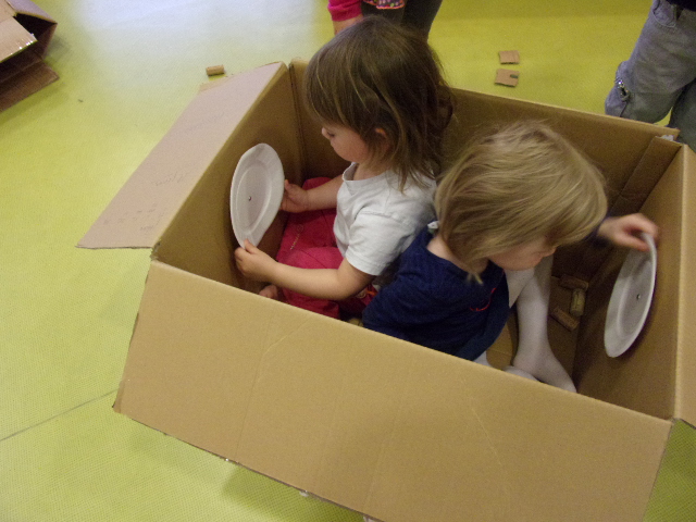 cabane en carton