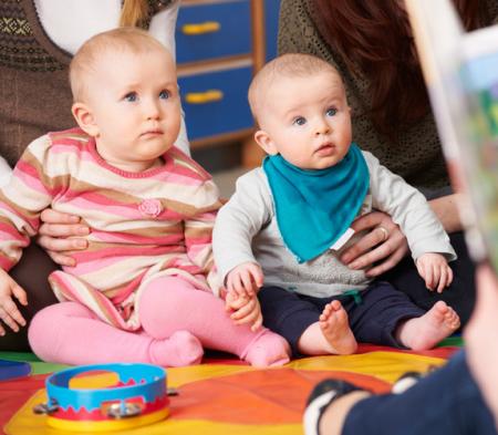 bébés à la crèche