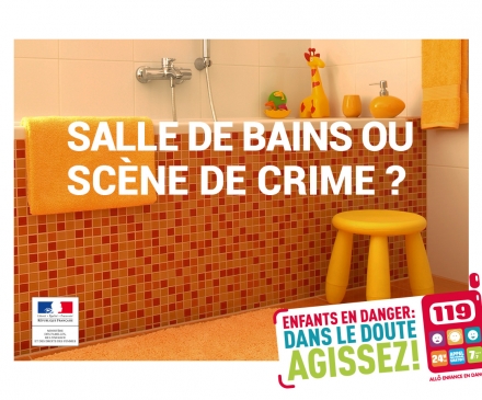 salle-de-bain-enfant-en-danger