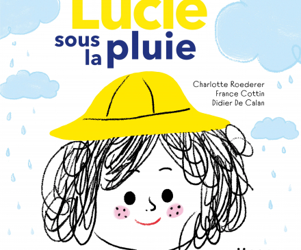 Lucie sous la pluie