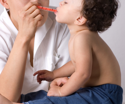 enfant et médecin