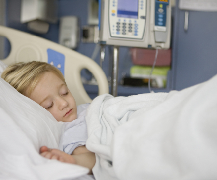 Petit enfant hospitalisé