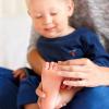 massage pieds bébé par pro