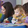 enfants à la crèche