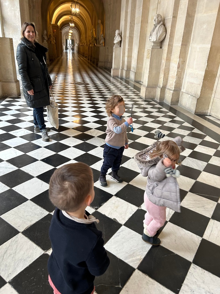 atelier intergénérationnel au château de Versailles